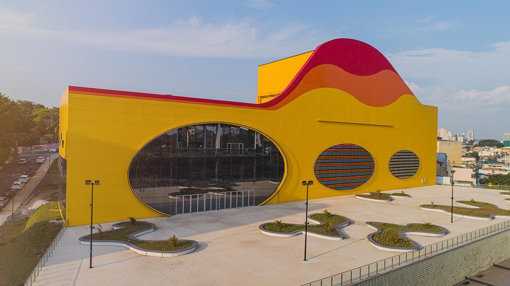 Praça das Artes inauguração Barueri