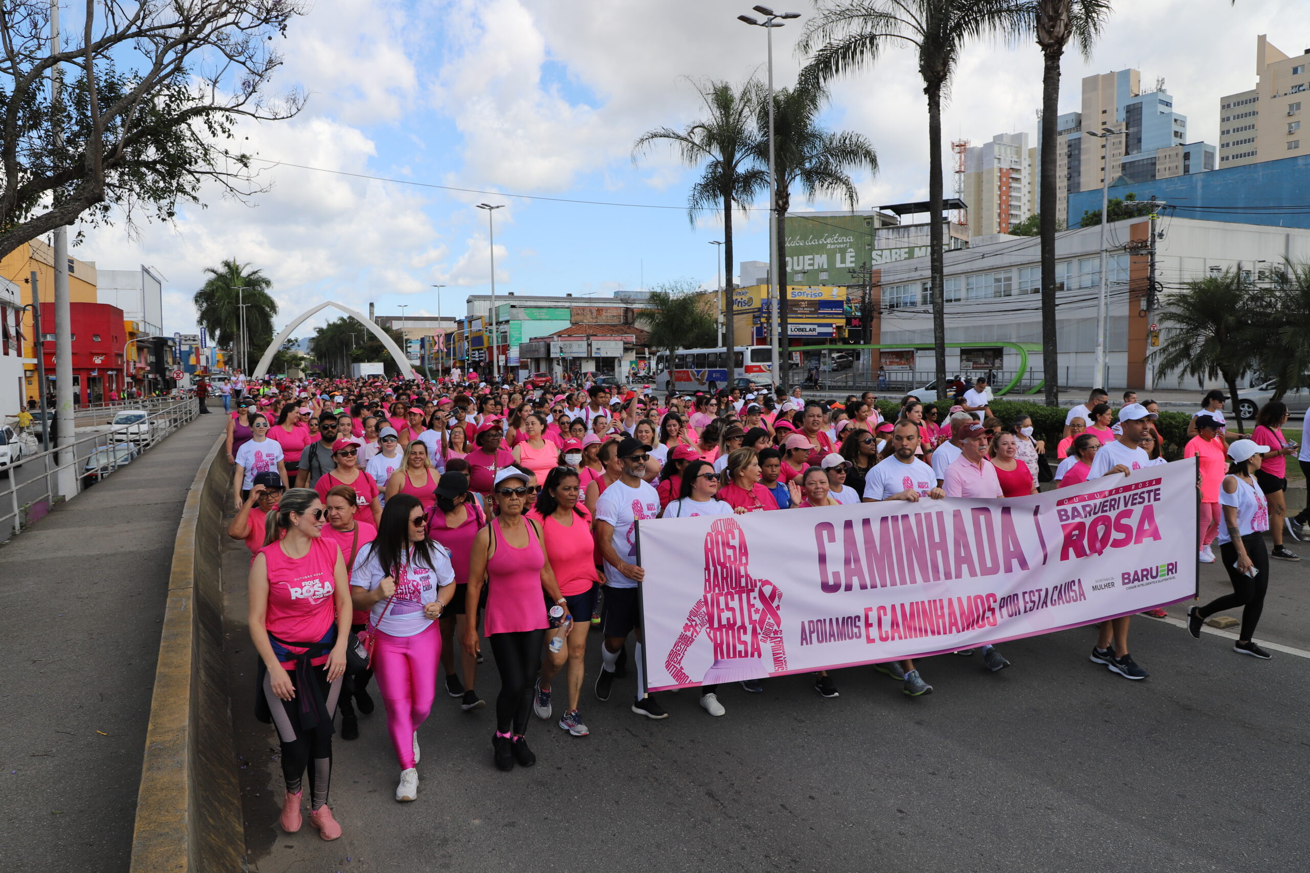 Caminhada Rosa acontece neste sábado, dia 21, em Barueri