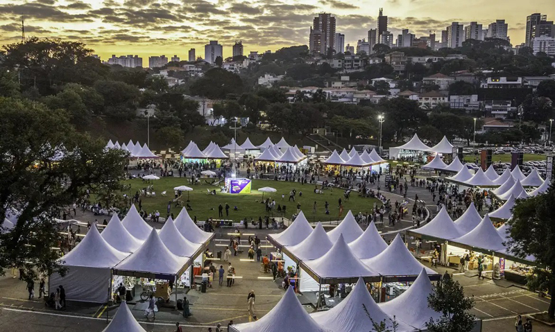 Feira do Livro 2025 terá distribuição de livros e rodas de conversa