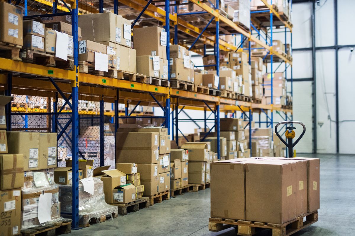 Shopee abre 400 vagas temporárias em Santana de Parnaíba